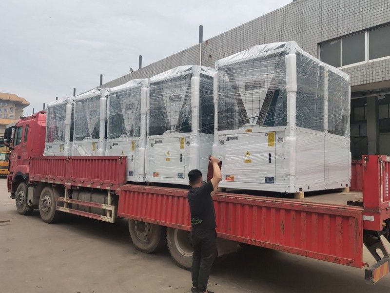 中 央空調(diào)