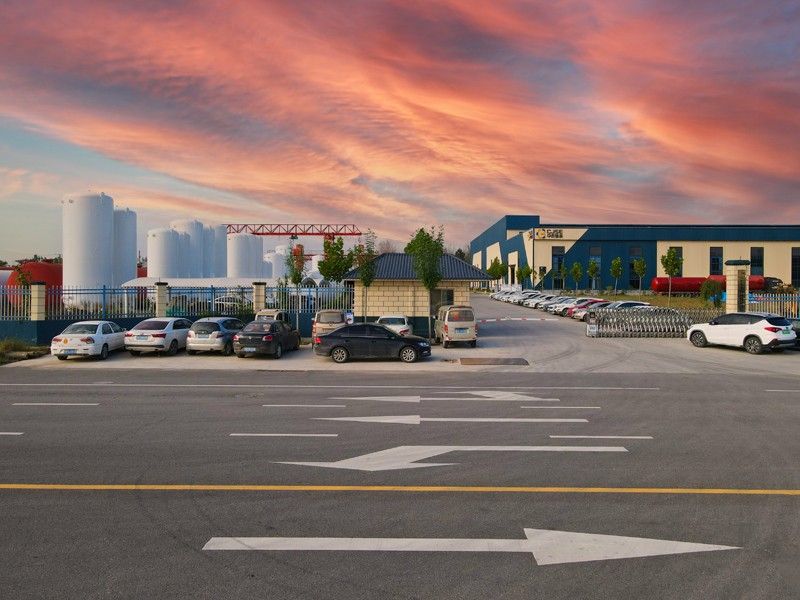 中杰特裝新廠大門